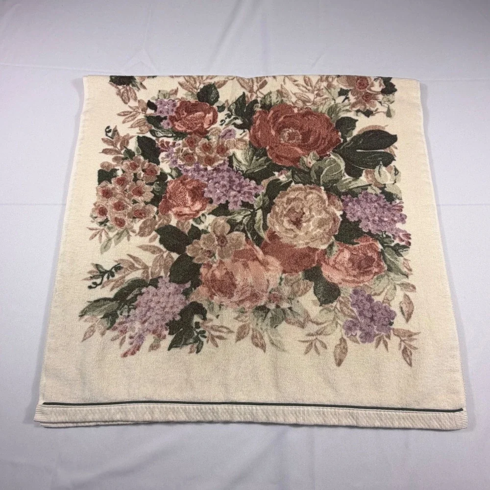 Croscill Home Fashions Vintage Floral Rose Lilac Cotton Hand Towel Cream Bundle